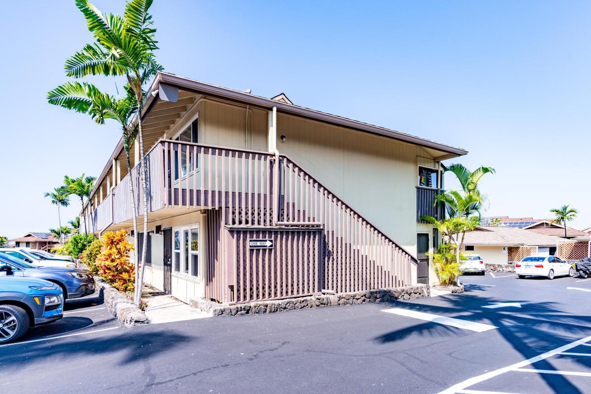Hotel Kona Shores