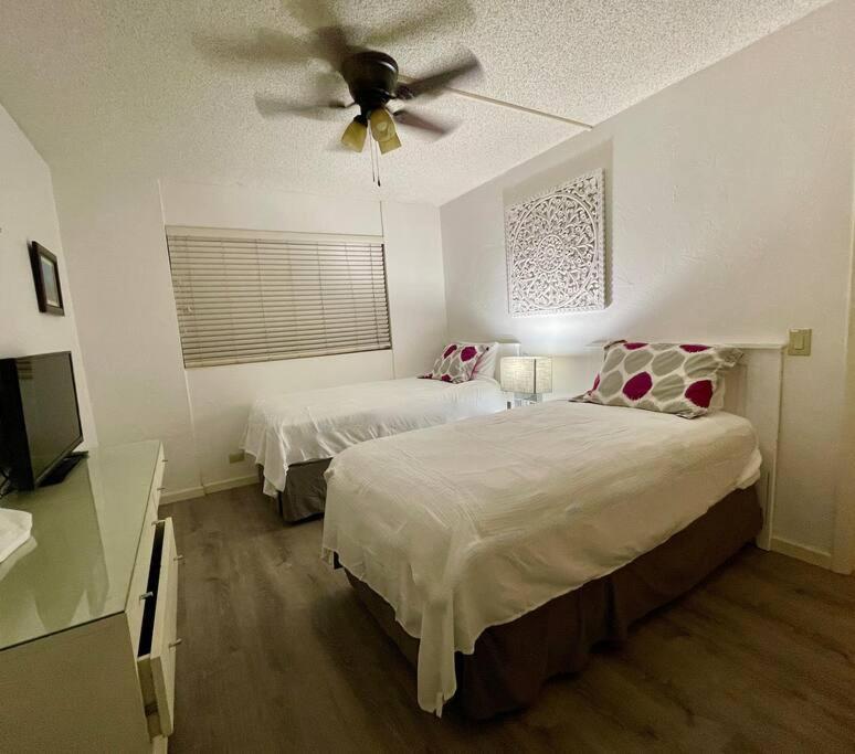 Holiday home Magic Sands View, 2b2b, Ac, Pool, Sleeps 6 *