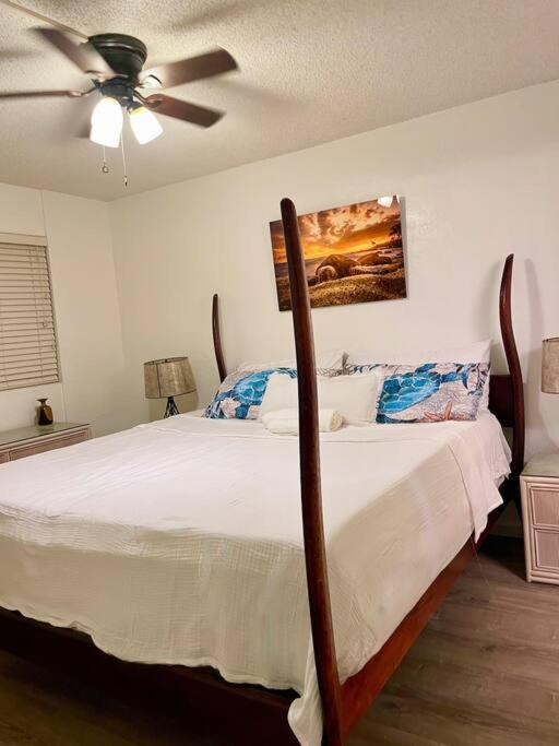 Magic Sands View, 2b2b, Ac, Pool, Sleeps 6 Holiday home *