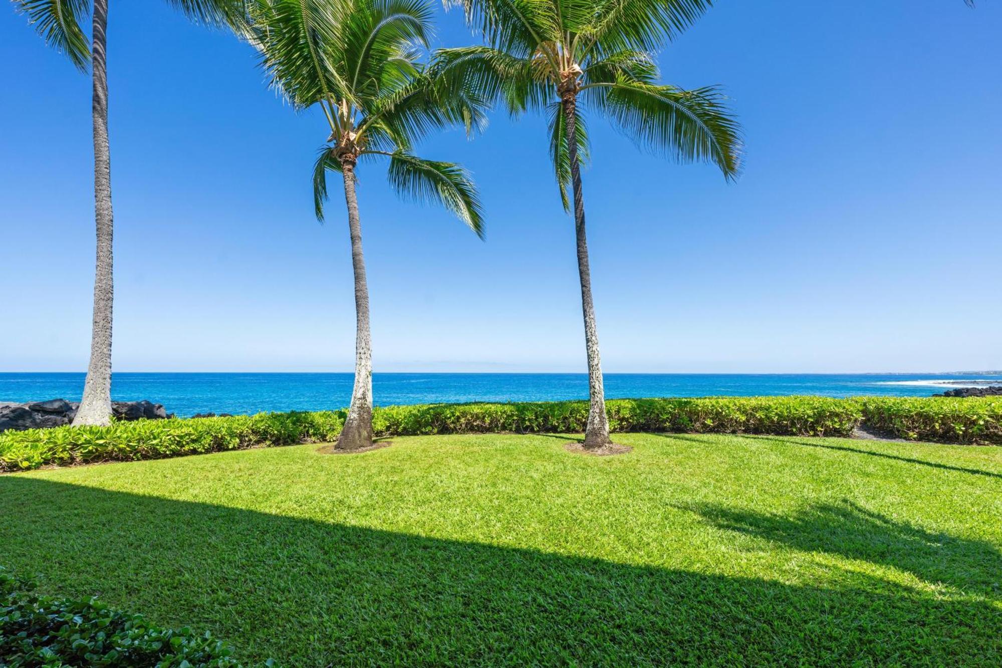 Big Island Keauhou Surf & Racquet 4-103 Apartment *