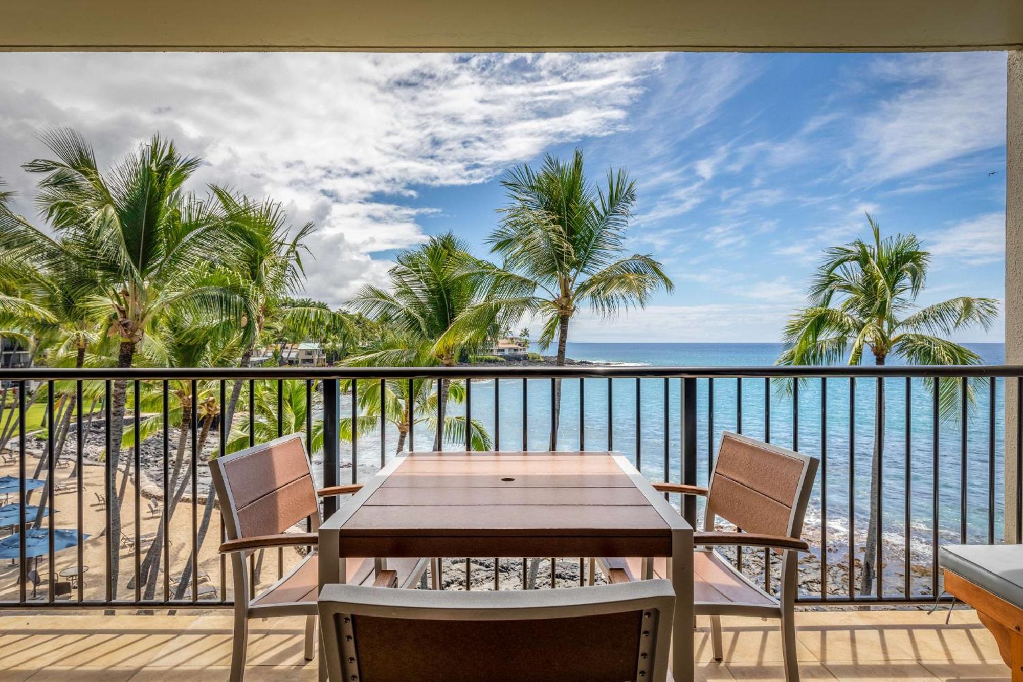 Aparthotel Aston Kona By The Sea