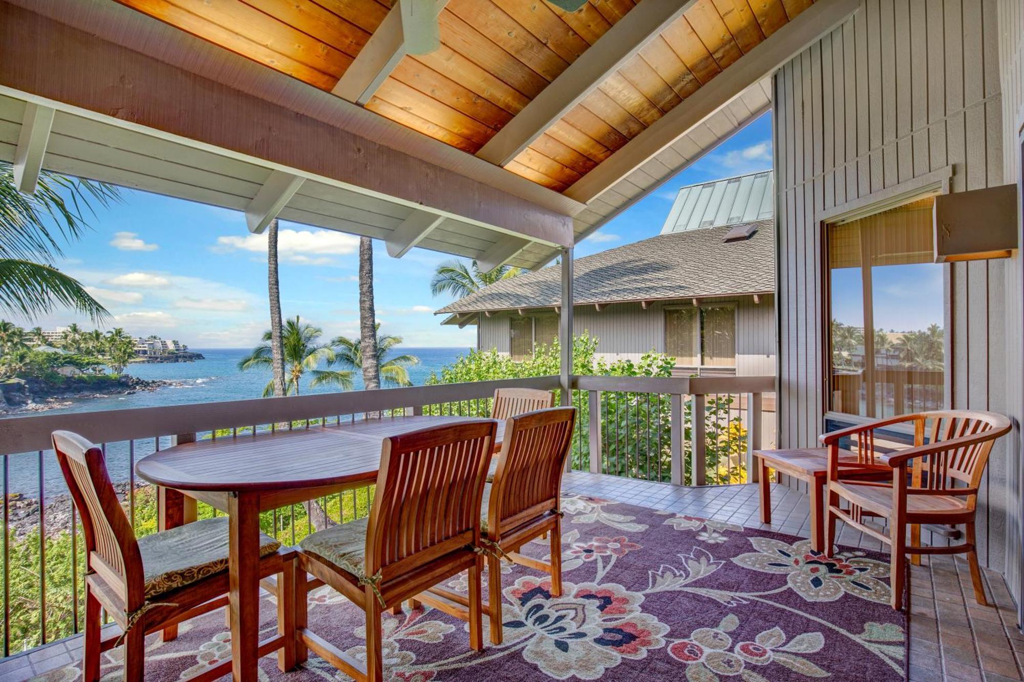 Castle Kanaloa At Kona Aparthotel 3*