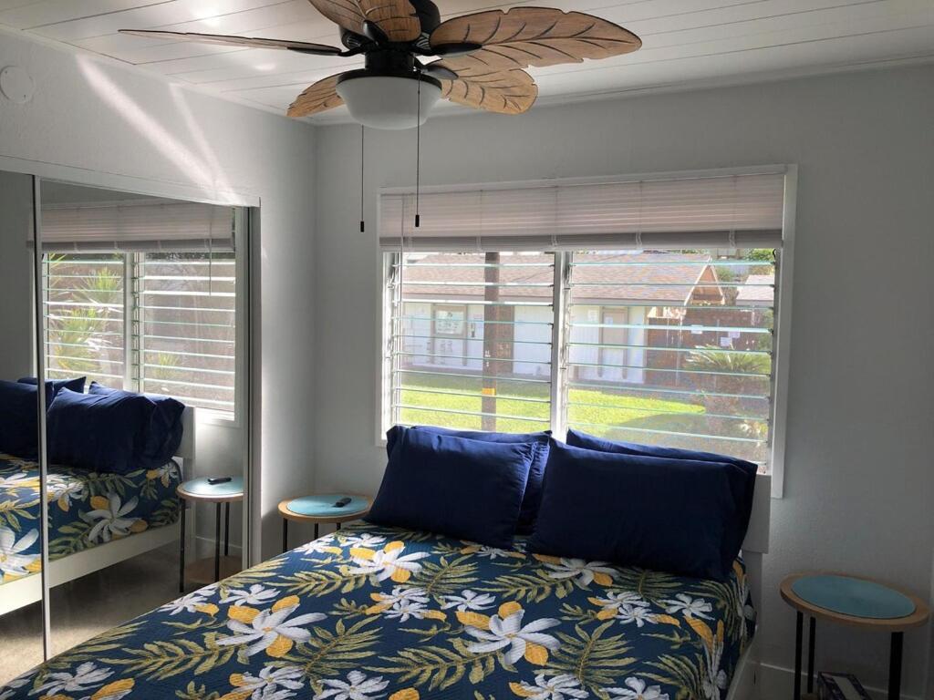 Beautiful Ocean View Downtown Getaway