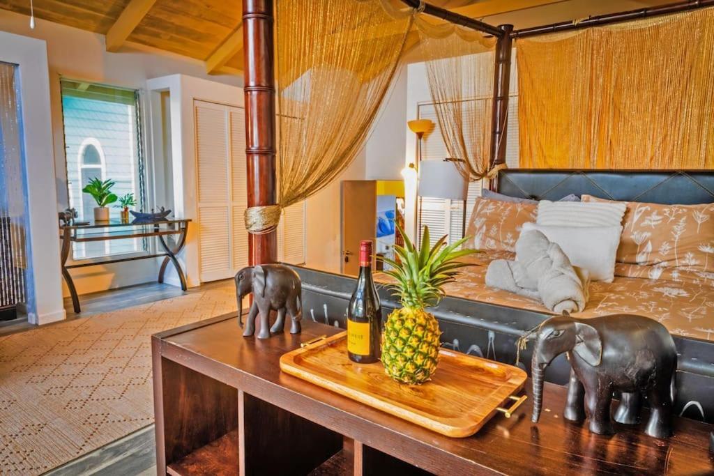 4br Rainforest Oasis In Kona's Garden Of Eden