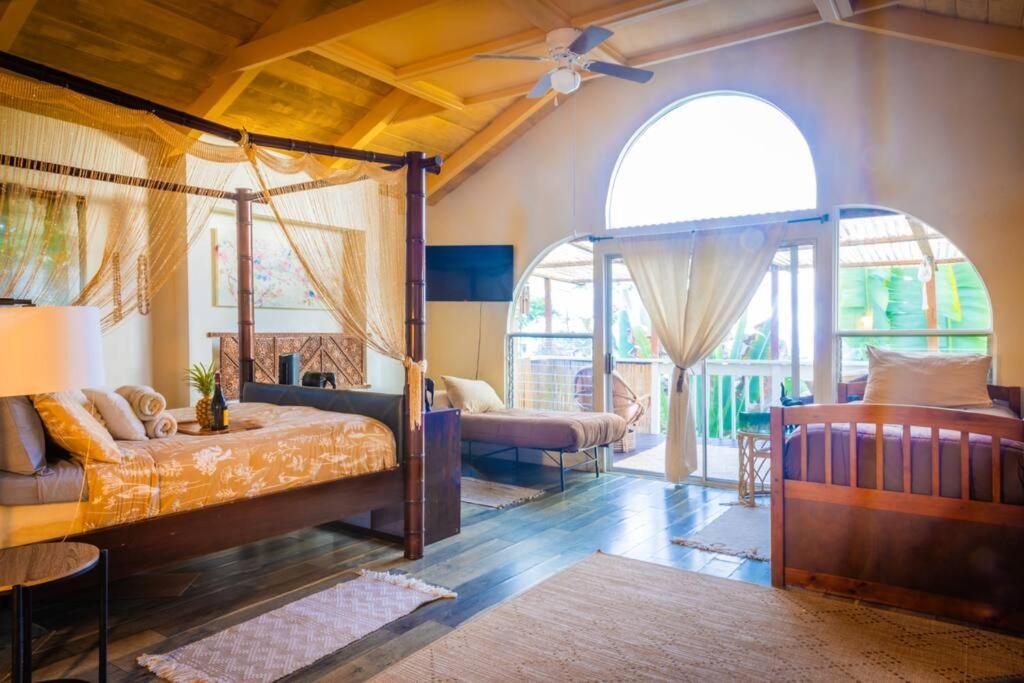 Holiday home 4br Rainforest Oasis In Kona's Garden Of Eden