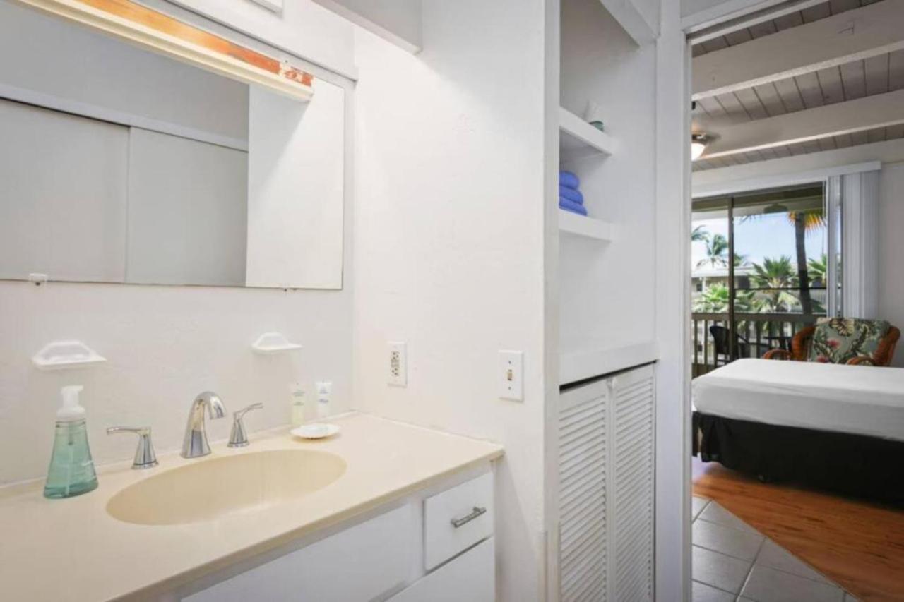 Adorable With Ocean View Apartment