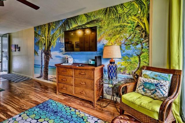 Spring Rates Book Now - Islander Kailua-Kona