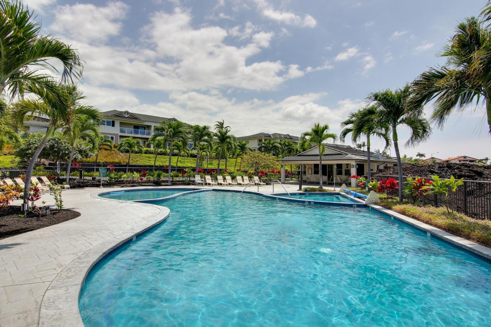 Tropical Kona Townhome Patio And Ocean Views Kailua-Kona