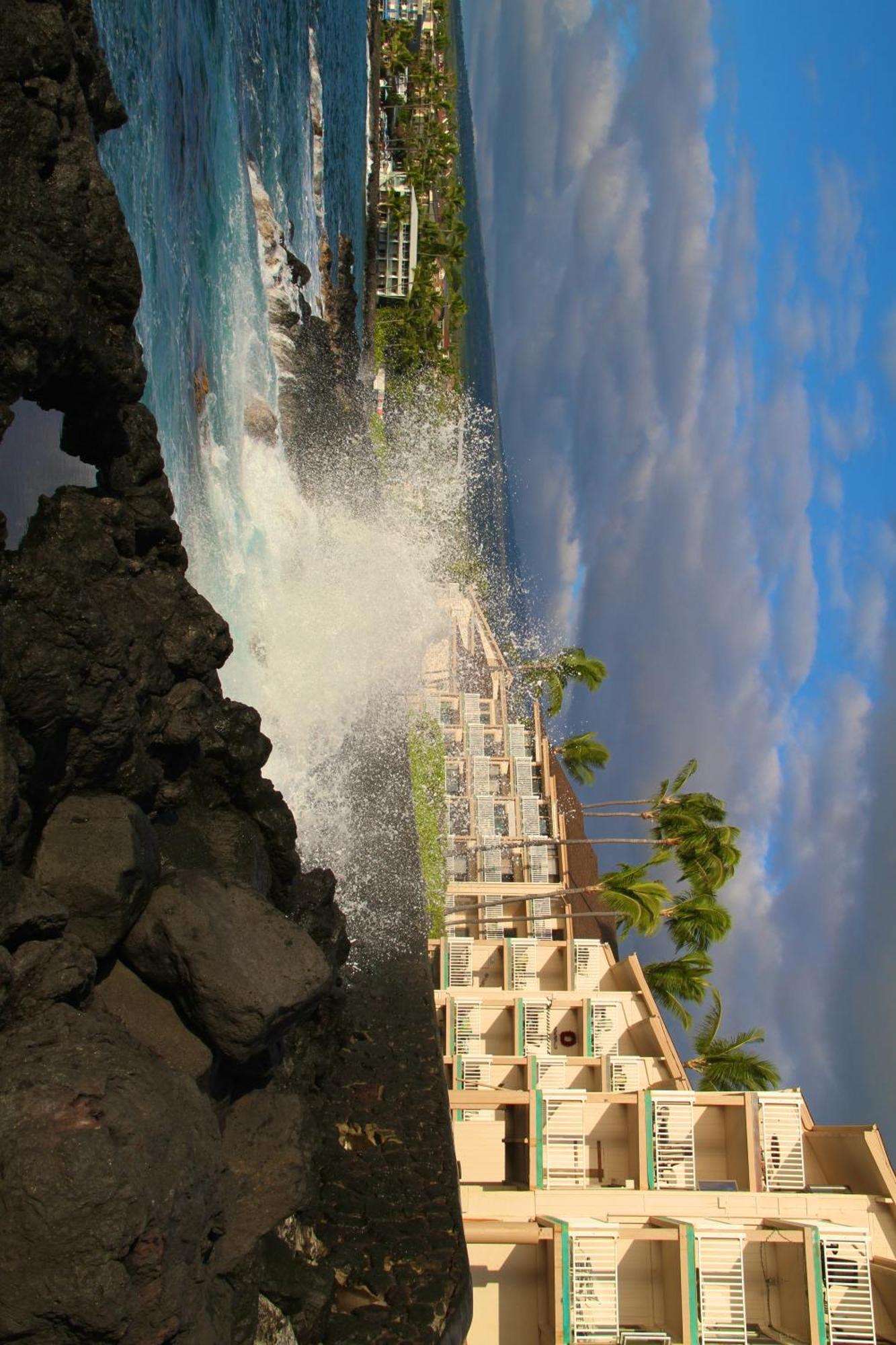 Hotel Sea Village Kailua-Kona