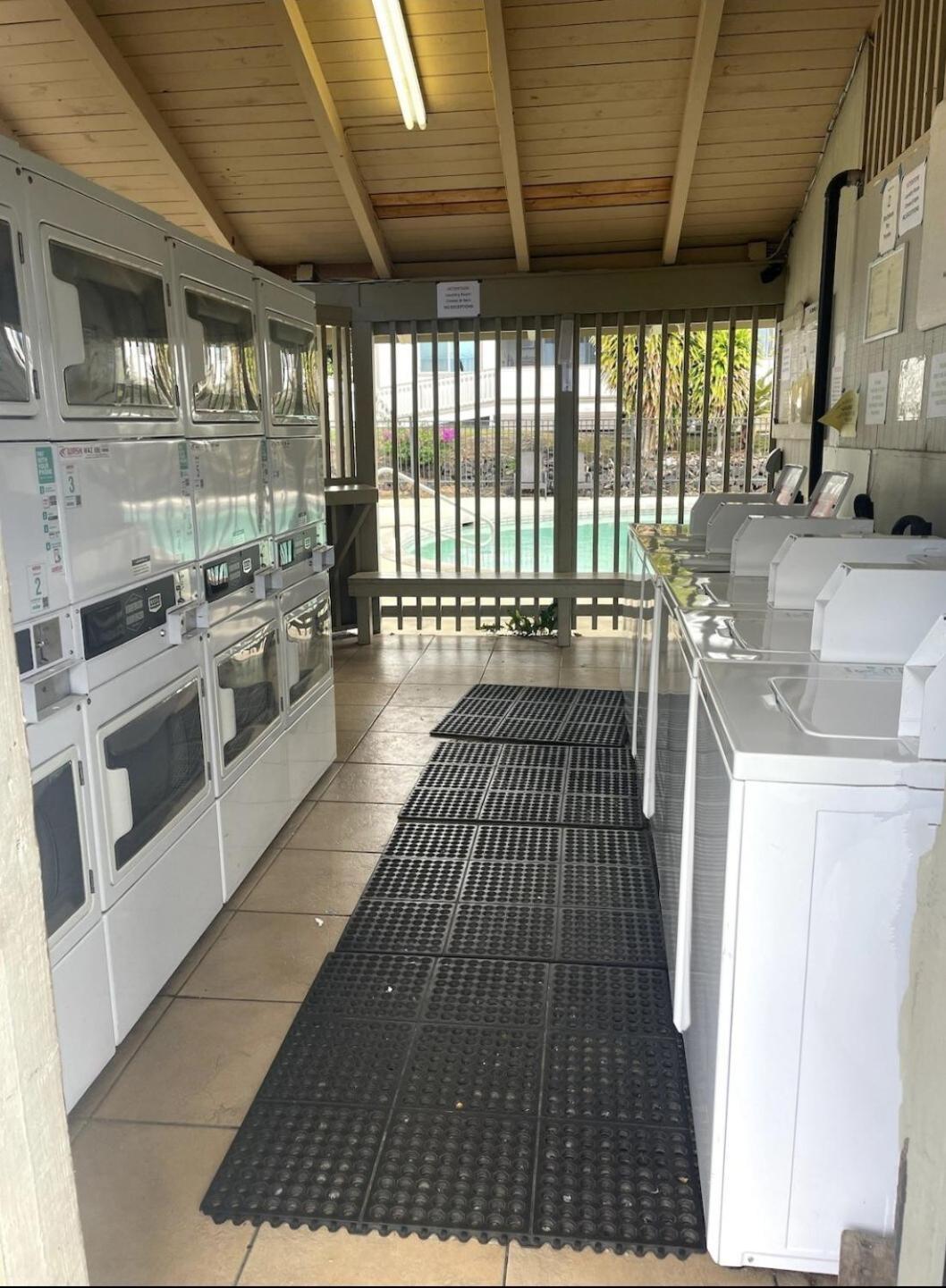 Apartment Comfort Location Reasonable Price 2 Blocks 2 The Kailua-Kona