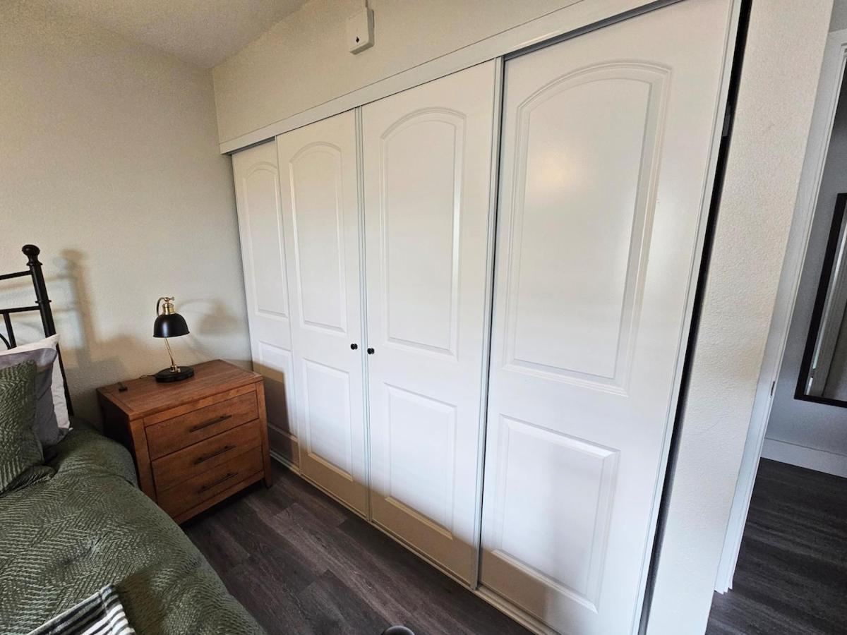 Comfort Location Reasonable Price 2 Blocks 2 The Apartment *