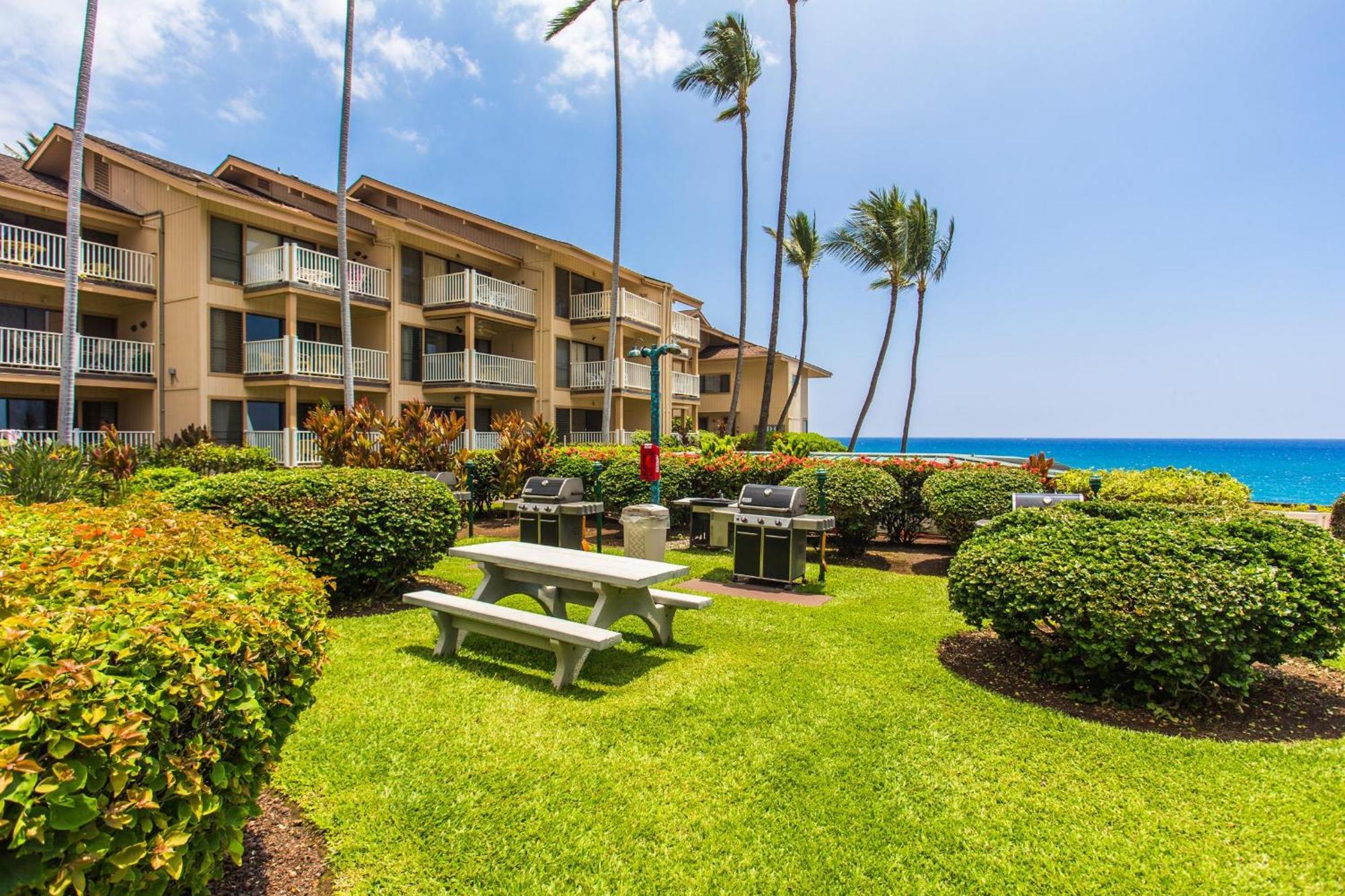 Sea Village 2nd Floor Direct Oceanfront Unit With Extensive Upgrades * Kailua-Kona