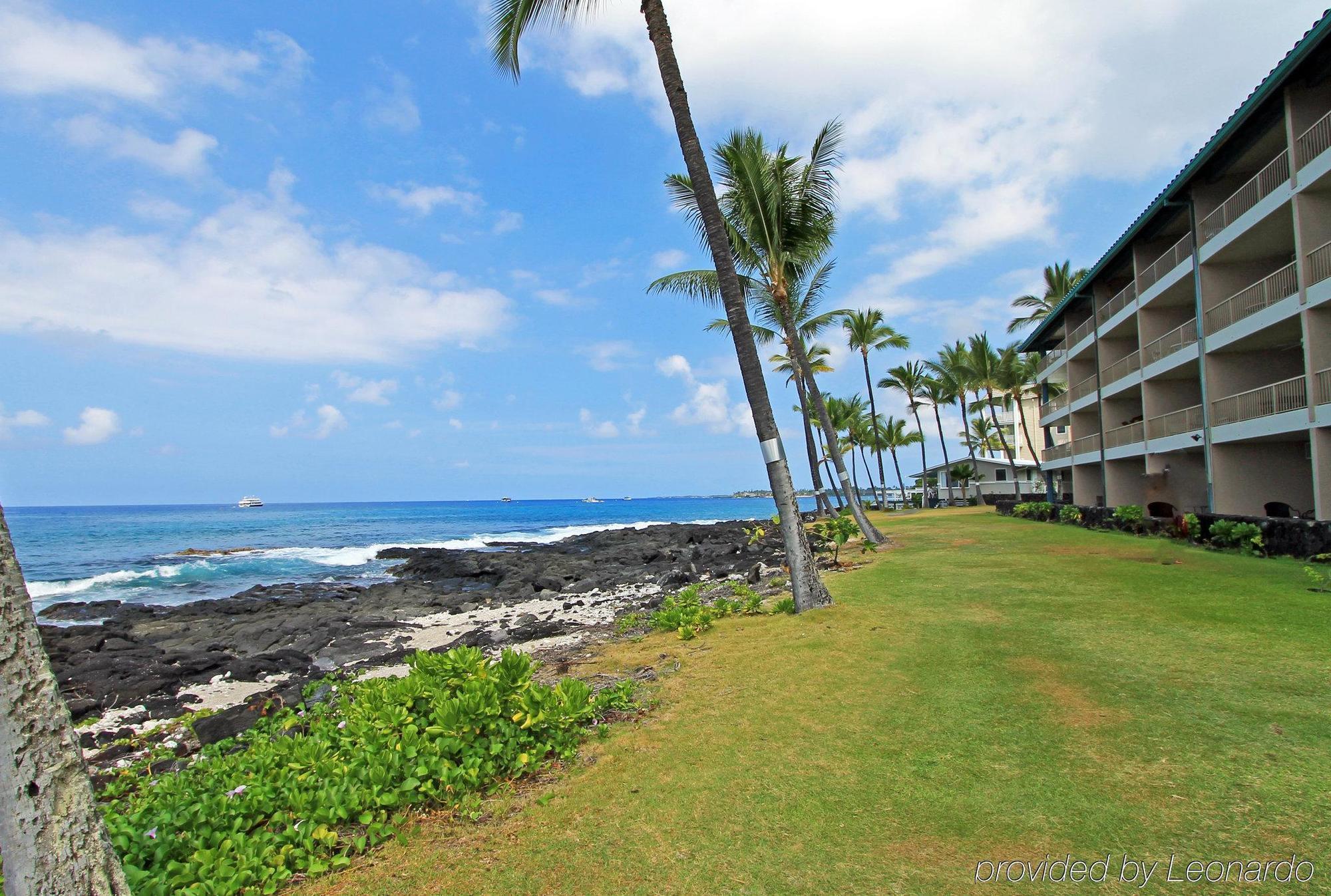 Castle At Kona Reef 3*
