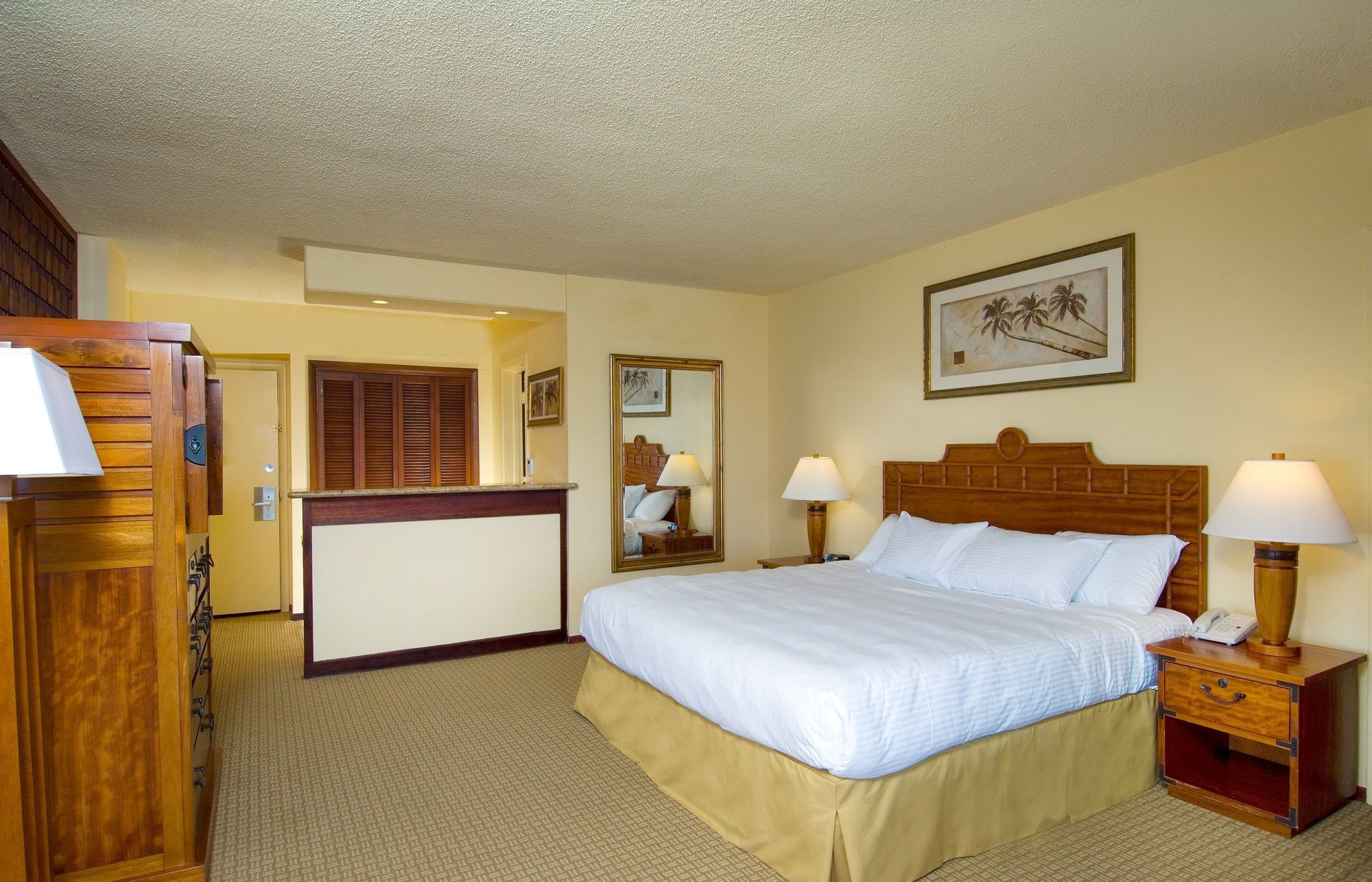 Resort Royal Kona 3*