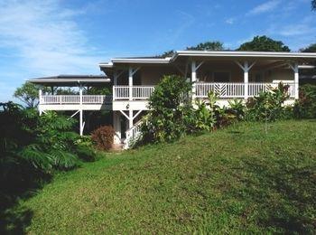 Lilikoi Bed & Breakfast