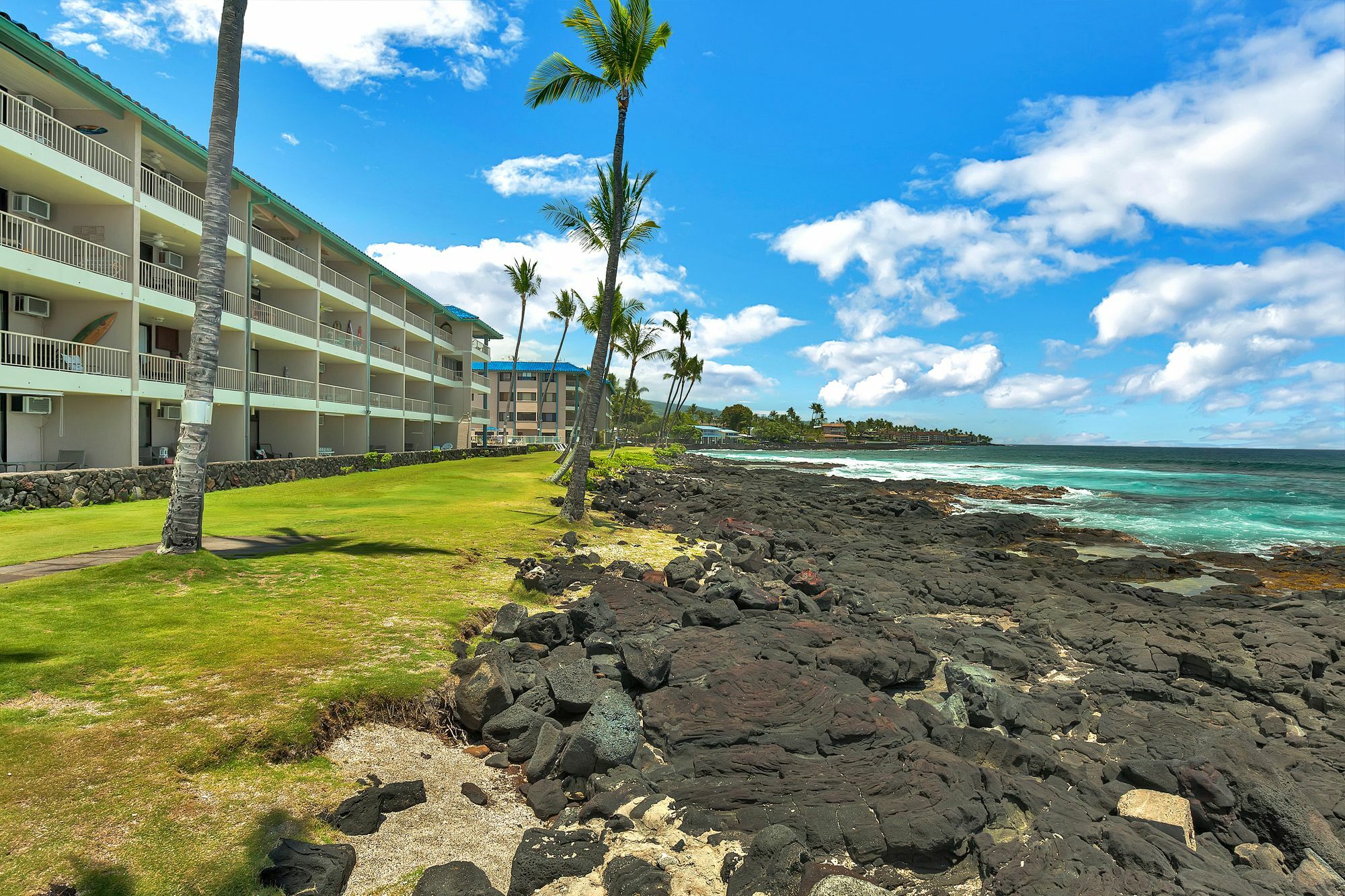 Castle At Kona Reef Aparthotel