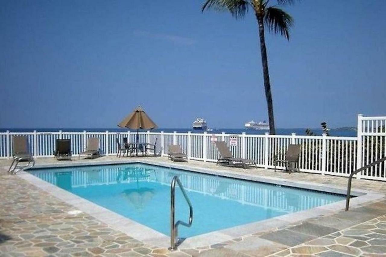 Kona Shores Apartment Kailua-Kona