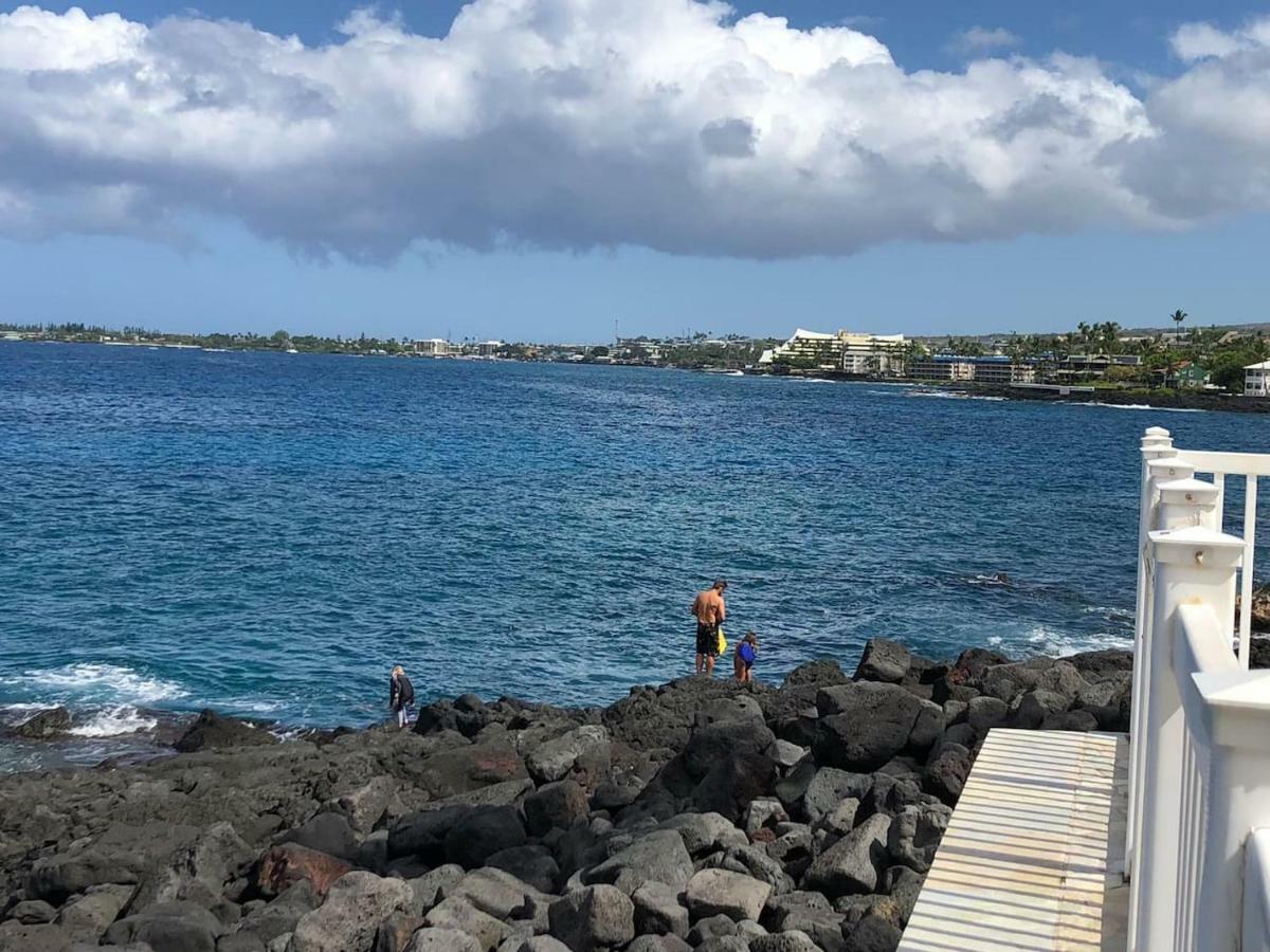 Kona Shores * Kailua-Kona